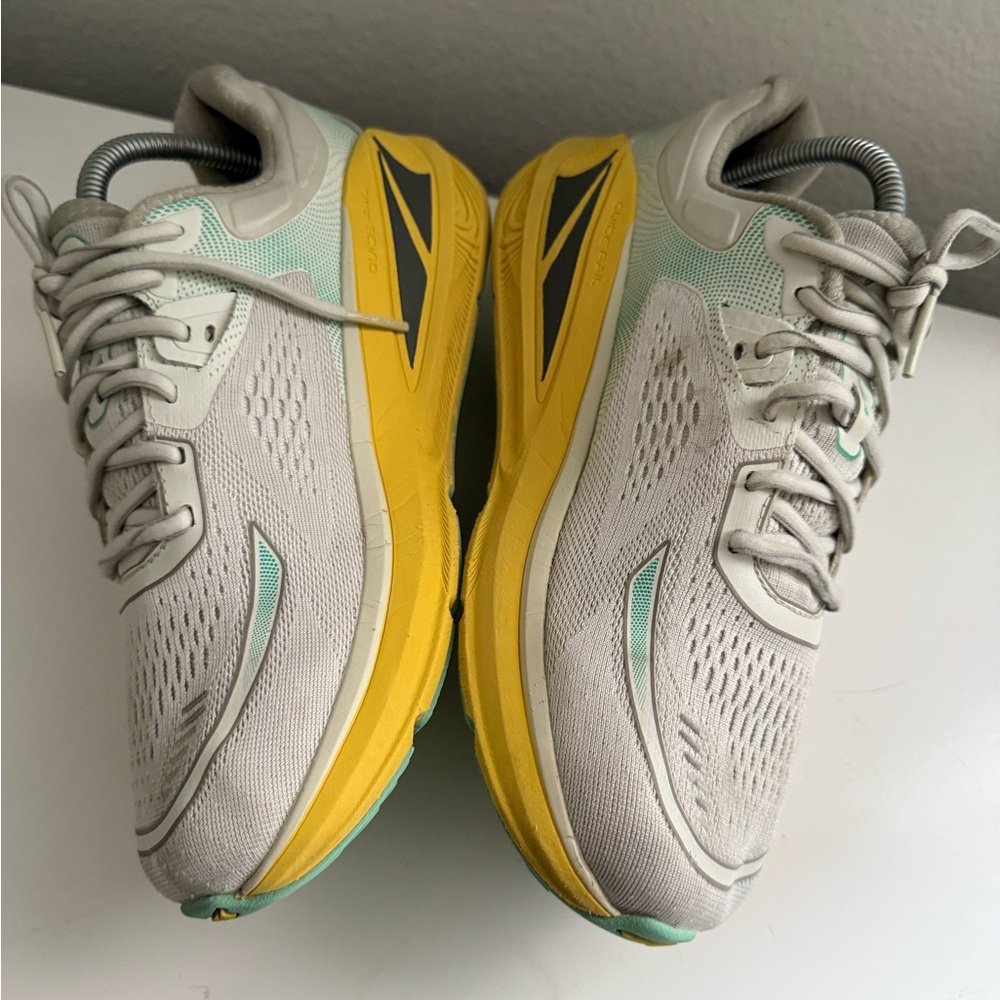Altra paradigm 6 Light Gray Athletic Shoes - Picture 5 of 8